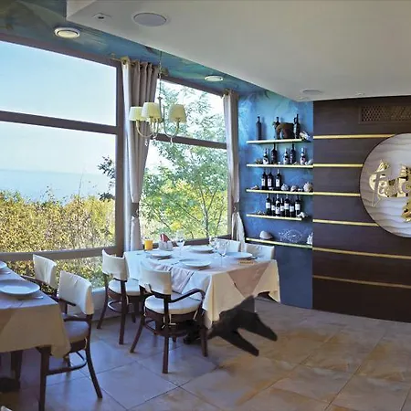 у моря, By The Sea Guest house Odesa