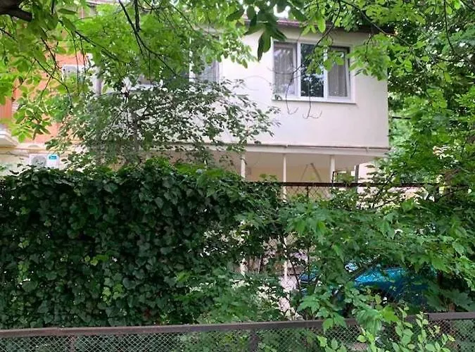 Konukevi у моря, By The Sea Odessa