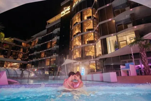 у моря, By The Sea Konukevi *